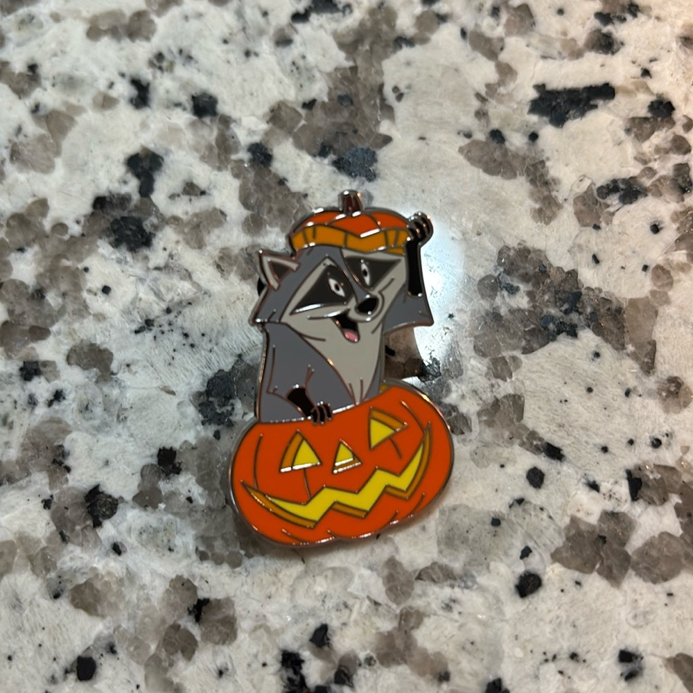 Disney Mystery Pack Pumpkin Pals - Pocahontas